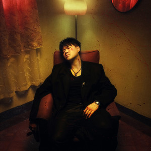 超薄丝袜肥臀小说
