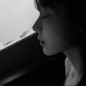 超薄丝袜肥臀小说
